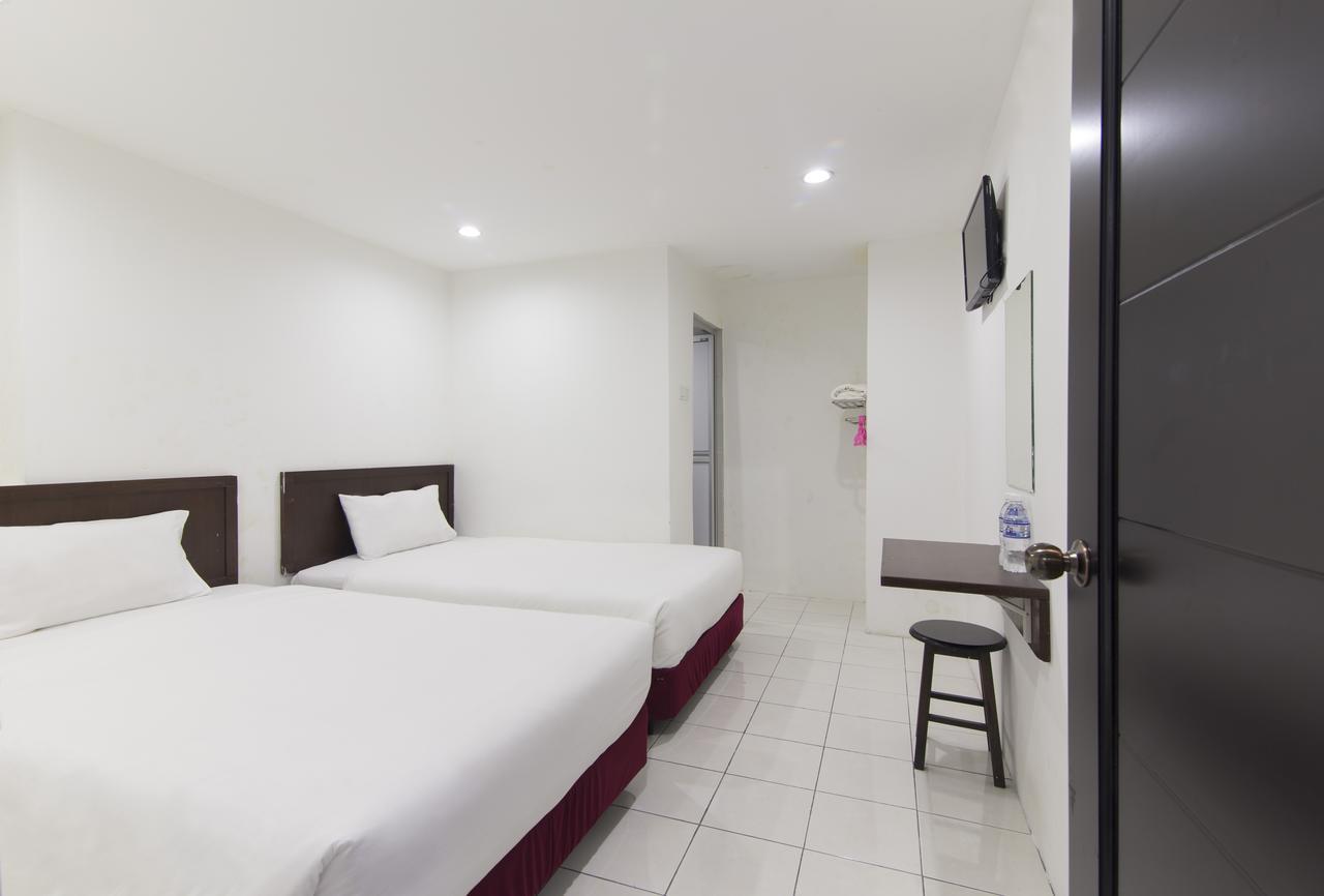 Charlies Boutique Hotel George Town Exteriör bild