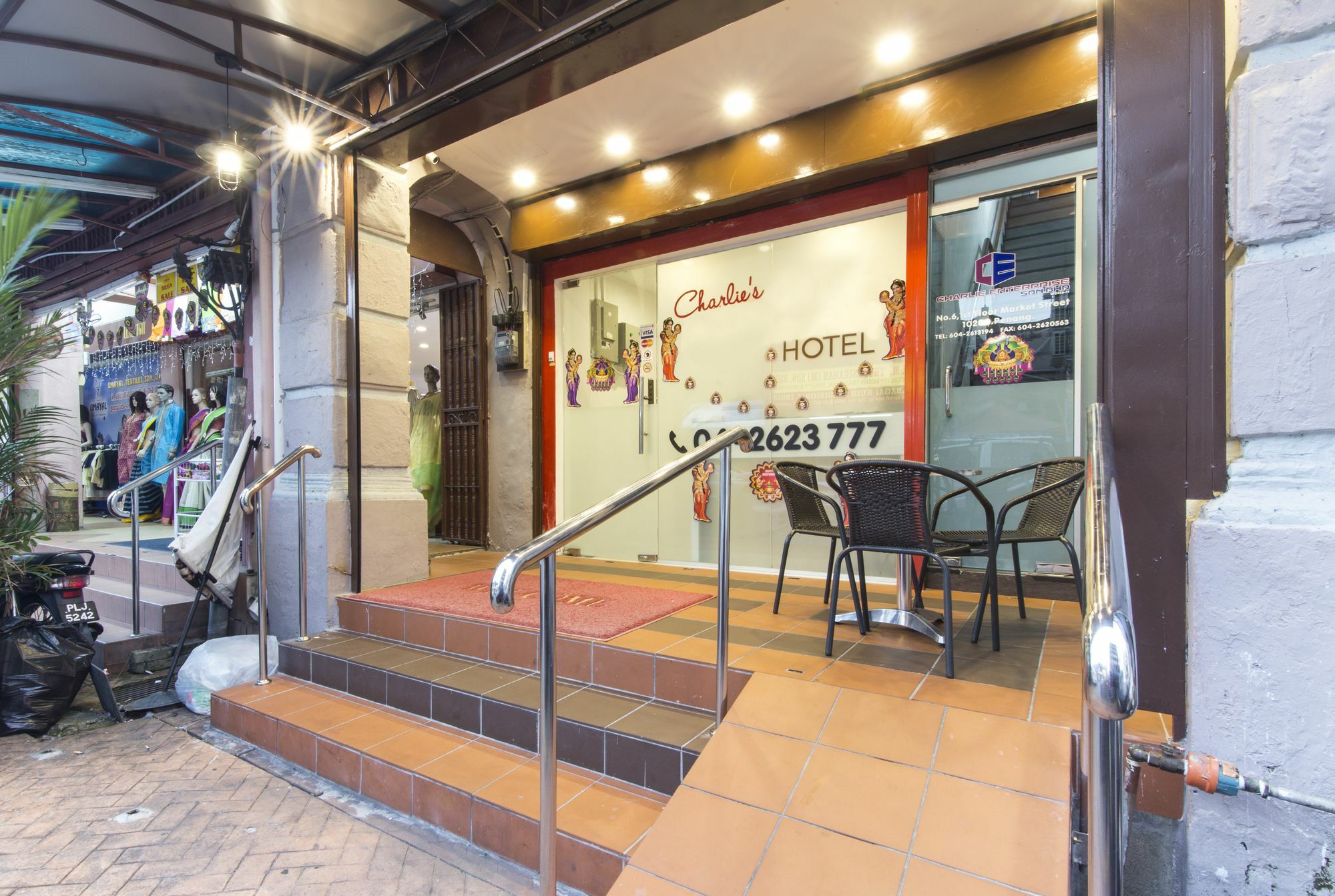 Charlies Boutique Hotel George Town Exteriör bild